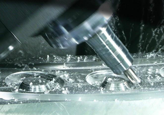 金屬清洗專用消泡劑，還你一個煥然一新的機械設備