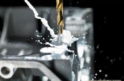 使用切削液時(shí)產(chǎn)生泡沫怎么解決？