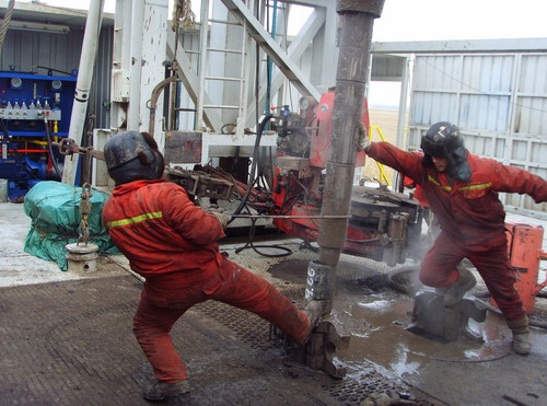 油基鉆井液消泡劑解決泡沫導致的問題