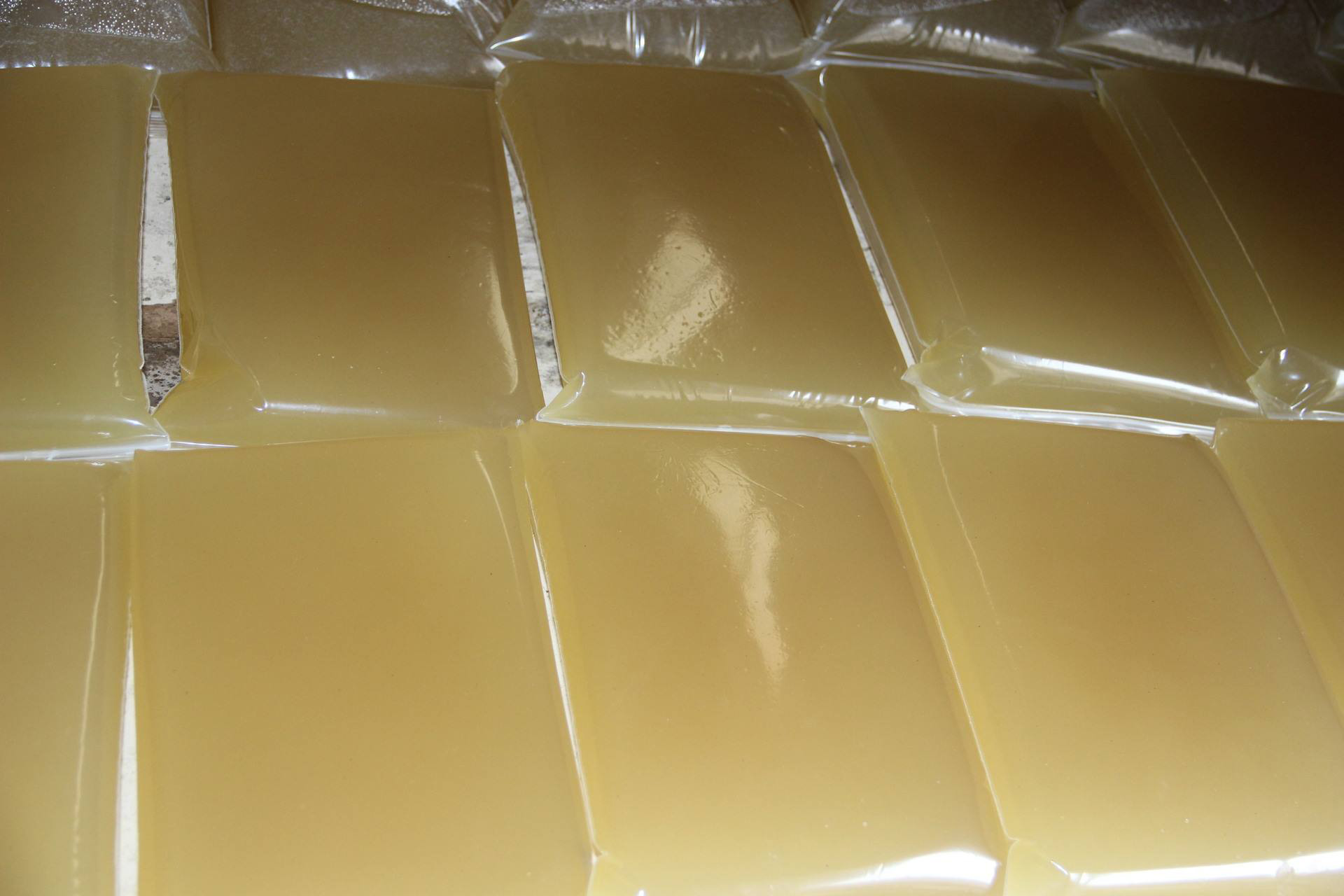 啫喱膠的親密搭檔，就是啫喱膠消泡劑