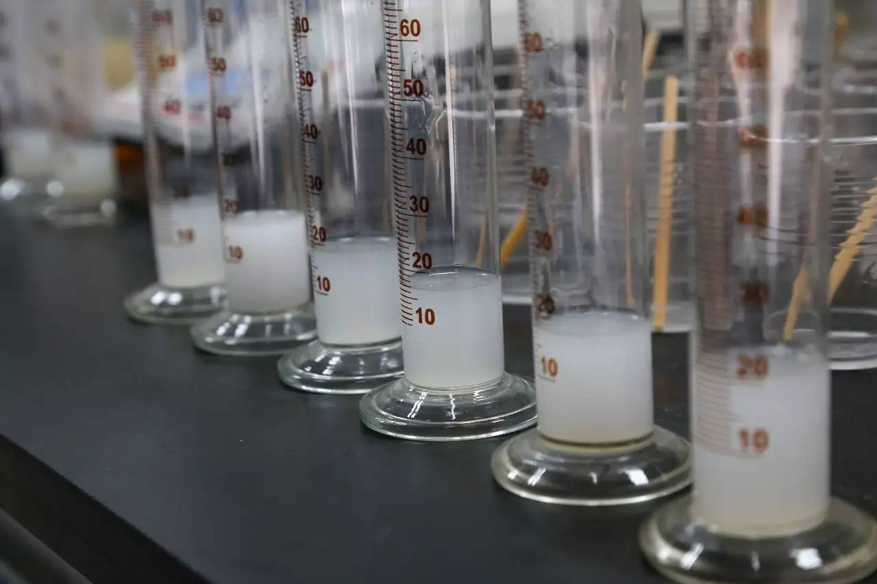 陶瓷印油有泡沫，就用中聯邦陶瓷印油用消泡劑