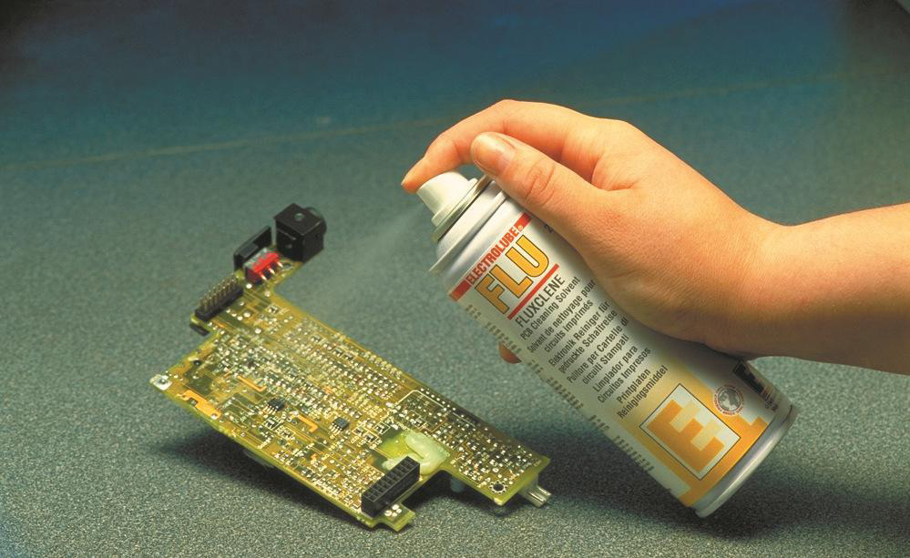 物理消泡不好？試試化學消泡線路板清洗消泡劑