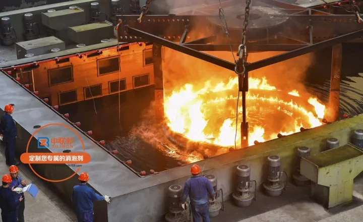 確實有款淬火液用消泡劑，可快速消除淬火液中的泡沫！