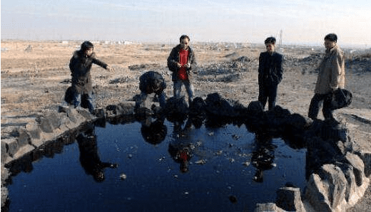 天啊!油田助凝劑消泡劑徹底粉碎“瘋狂的泡沫”了