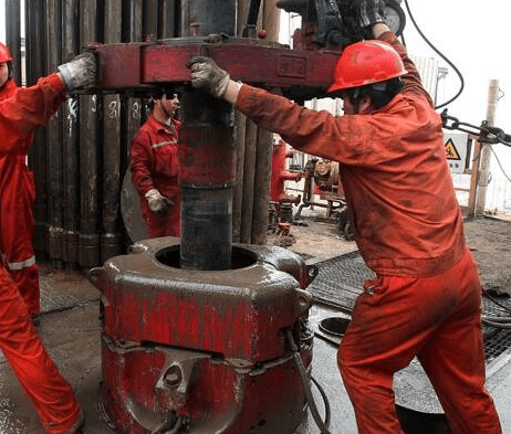 天啊!酸化助排劑消泡劑徹底粉碎“瘋狂的泡沫”了