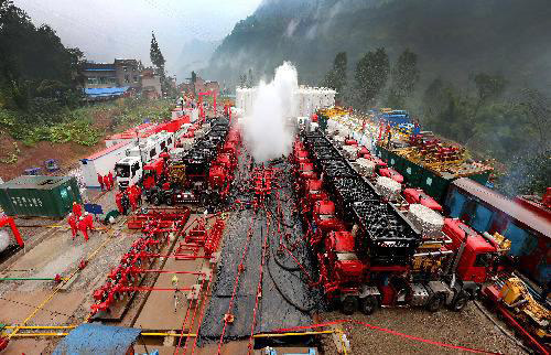 壓裂液中的壓裂液消泡劑對于消除泡沫有著關鍵作用！