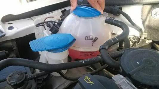 想解決防凍液起泡的問題，遇見“防凍液消泡劑”還不抓住？