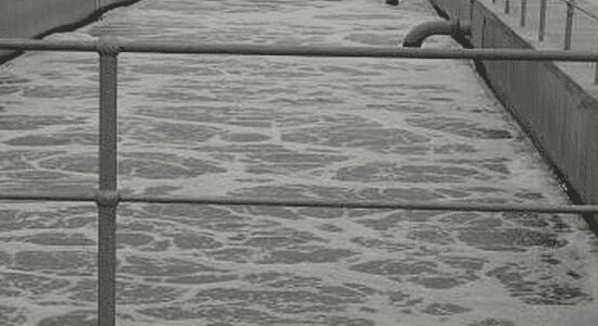 污水池用消泡劑對泡沫甚是厭惡