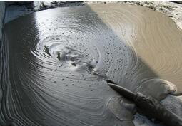 混凝土用消泡劑在混凝土中應用