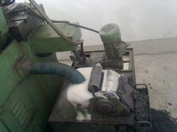 精磨液消泡劑的應用領域 精磨液消泡劑的應用領域