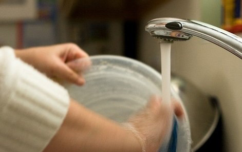 洗潔精消泡劑在清洗碗筷中應(yīng)用 洗潔精消泡劑在清洗碗筷中應(yīng)用