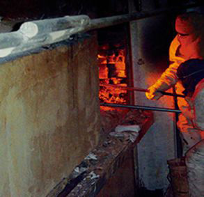 玻璃窯爐消泡劑在玻璃窯爐中應(yīng)用